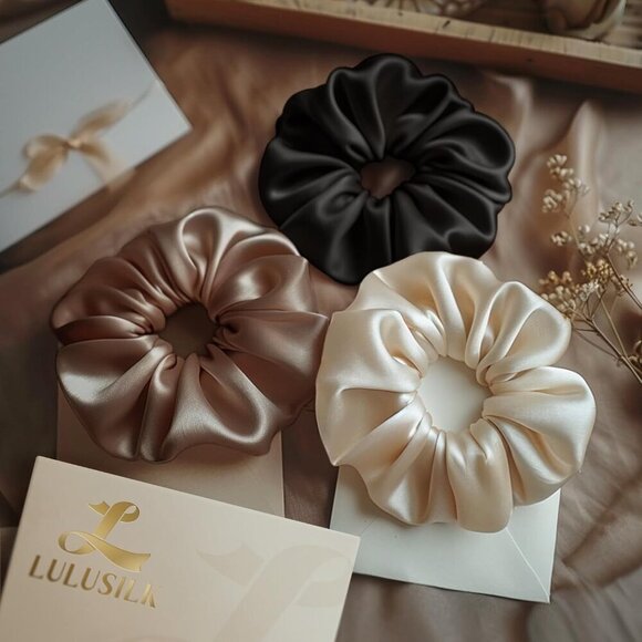 Silk Scrunchies Set of 3 Mulberry Silk No Damage Hair Ties for Women Girls main image 7